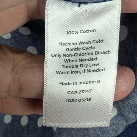 Talbots XL Petite Polkadot Button Down Blouse In Navy/White - Picture 7 of 9